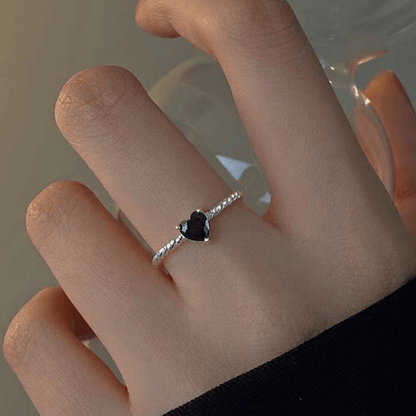 S925 Sterling Silver Black Zirconia Love Twist Ring - Galaxy Cart